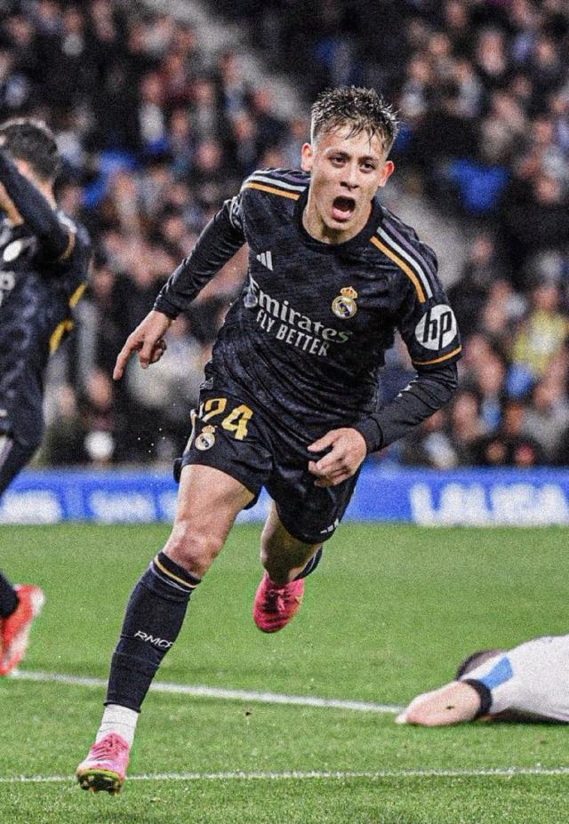 1714175912952054510.jpeg 体育赛事-皇马大轮换小胜皇社接近夺冠,居莱尔成为最大惊喜