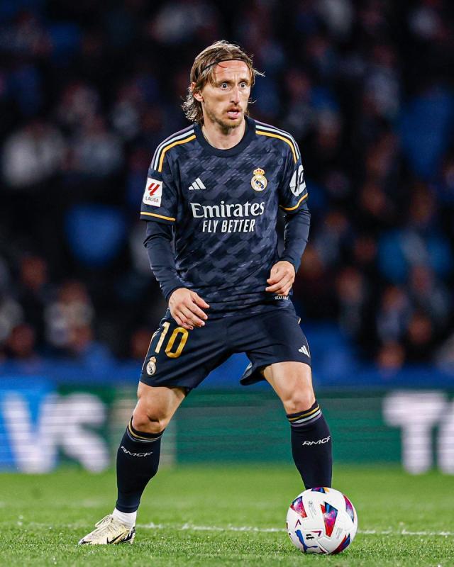 1714175822715049341.jpeg 体育赛事-皇马大轮换小胜皇社接近夺冠,居莱尔成为最大惊喜