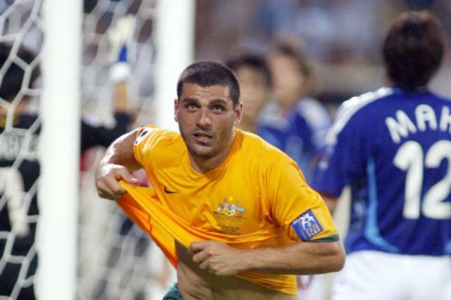 登录入口-赶上世界杯末班车 寒冬大清早疯狂庆祝的澳洲球迷