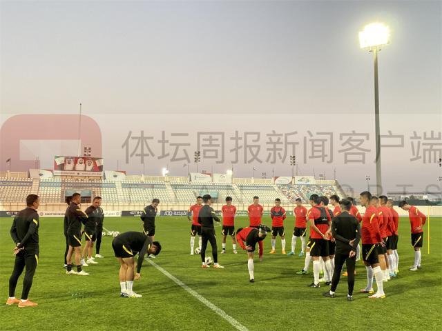 李磊受伤缺席打乱国足部署 高准翼伤愈顺利归队