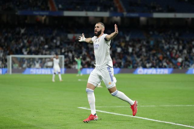 开云体育-【人物】200球里程碑也是新起点 34岁本泽马更强了！