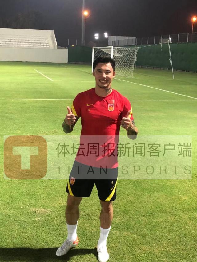 vip 注册地址-国足恢复一日两练：张琳芃尹鸿博单练 池忠国缺席