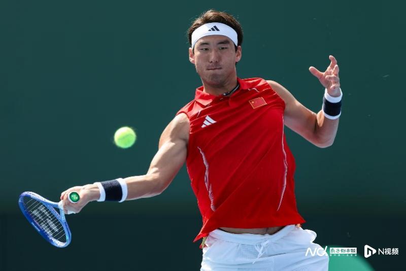 app下载-吴易昺力克世界排名第45位球员，戴维斯杯首日中葡战成平手