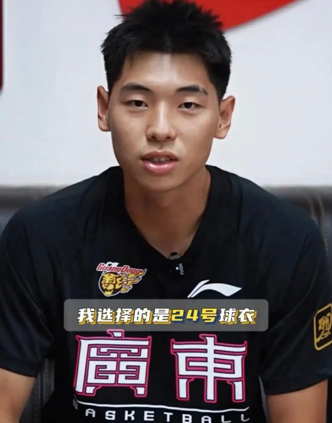 体育赛事-将复出助男篮+广东！崔永熙自宣已恢复100% 他会成第二个阿不都吗