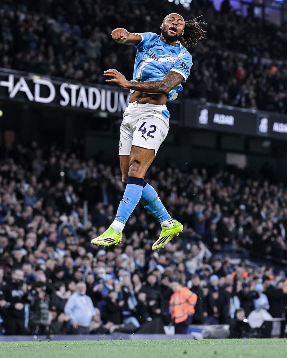 app下载-随着曼城2-2+切尔西4-1维拉！英超最新积分榜:阿森纳胜，曼联败了