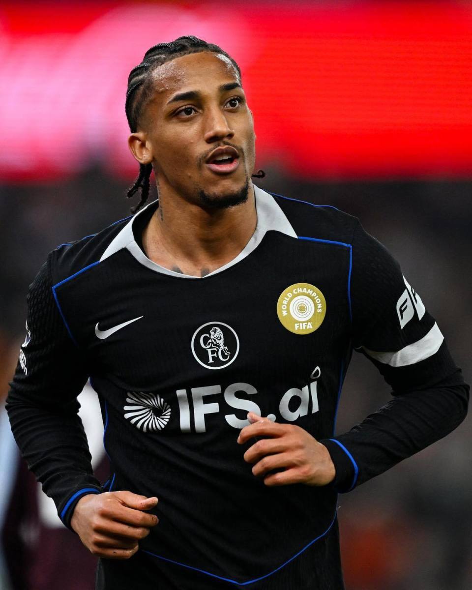 app下载-随着曼城2-2+切尔西4-1维拉！英超最新积分榜:阿森纳胜，曼联败了